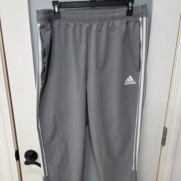 adidas Pants - Adidas Gray & White Track Pants Size XL – 3 Stripes Athletic Joggers